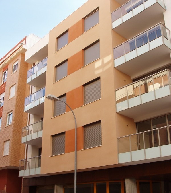 Fachada del edificio La Foia III en Castalla